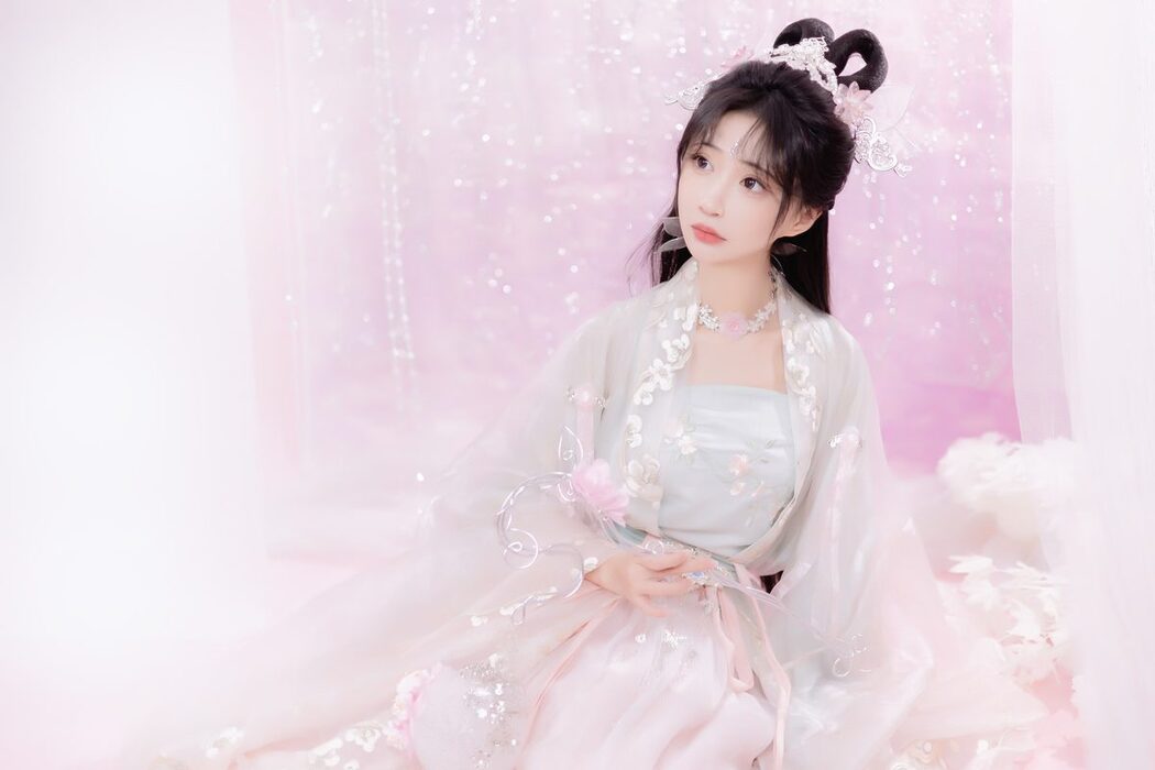YiTuYu艺图语 Vol.3521 Qi Luo Sheng De Xiao Su Su