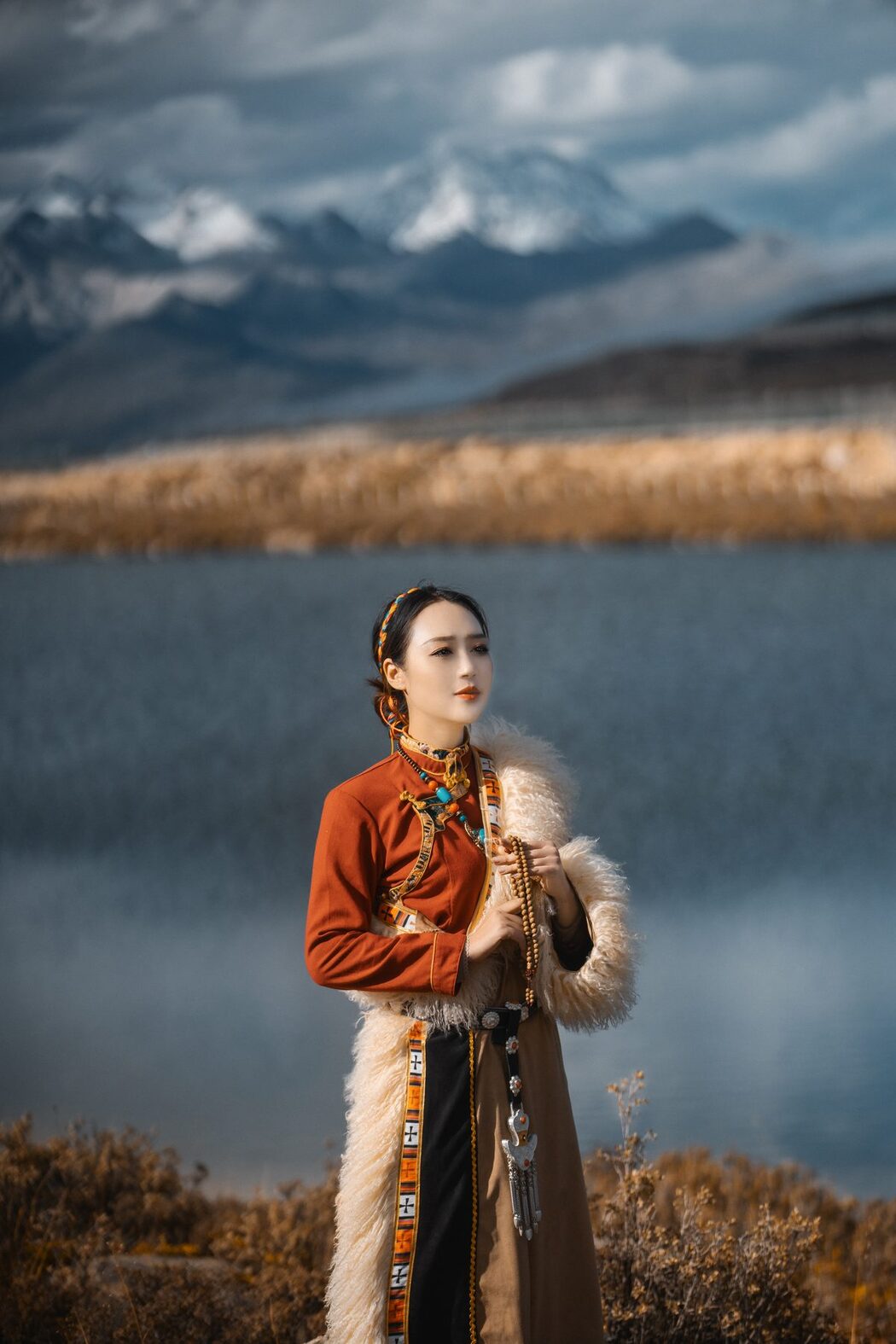 YiTuYu艺图语 Vol.3493 Liang Tiao Yu Bai Bai