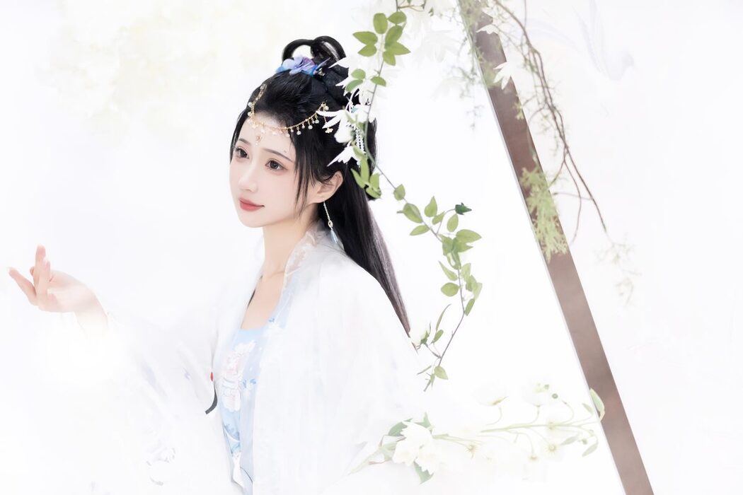 YiTuYu艺图语 Vol.3412 Qi Luo Sheng De Xiao Su Su