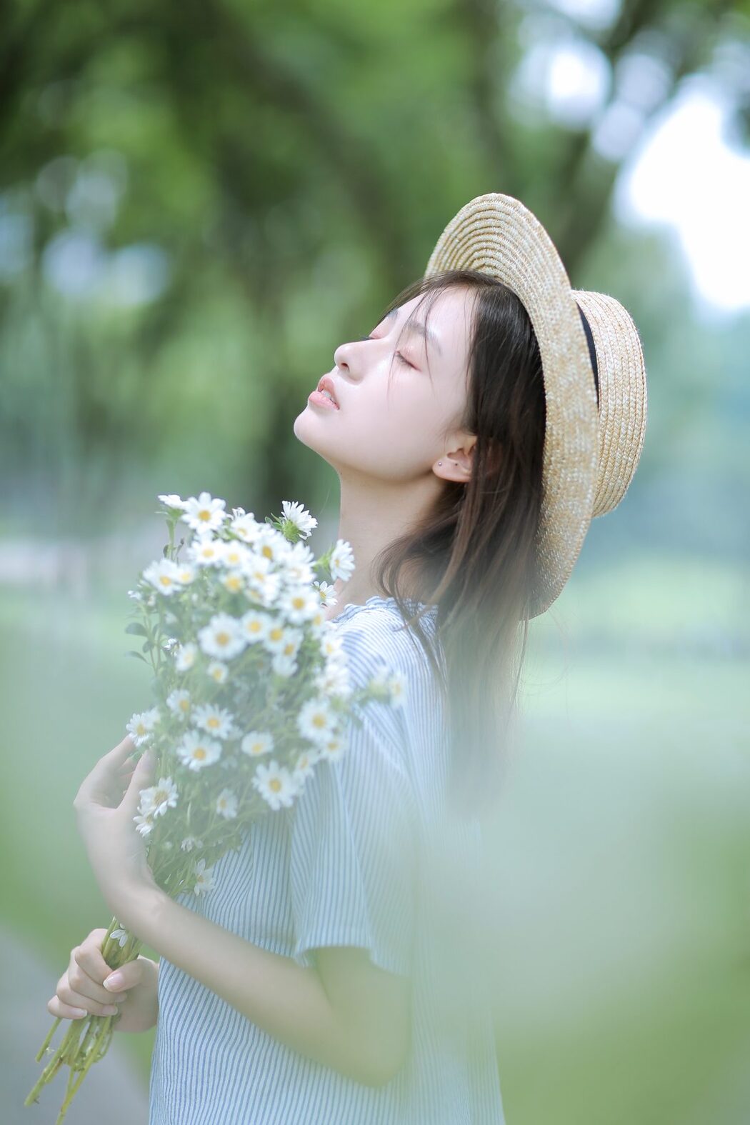 YiTuYu艺图语 Vol.3409 Rui Qiu De Kuai Le Ren Sheng