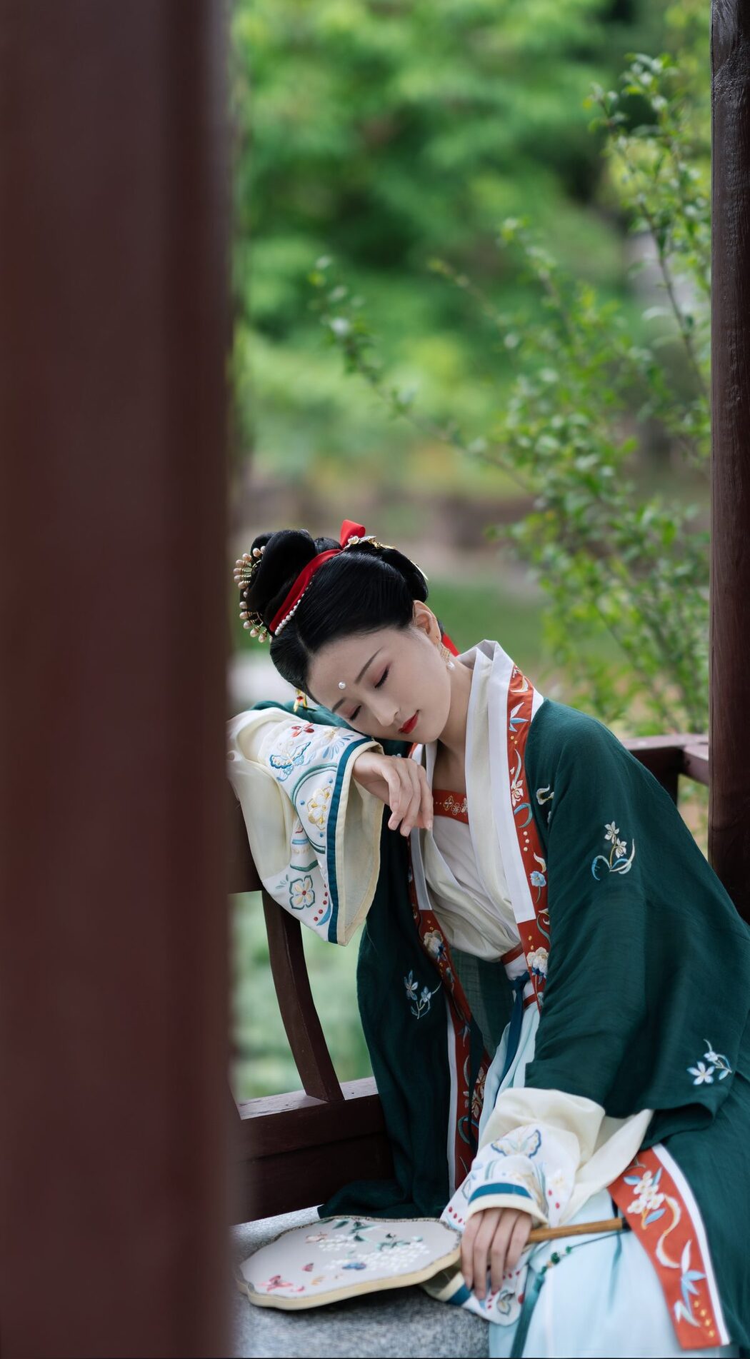 YiTuYu艺图语 Vol.3381 Jin yan JINYAN99