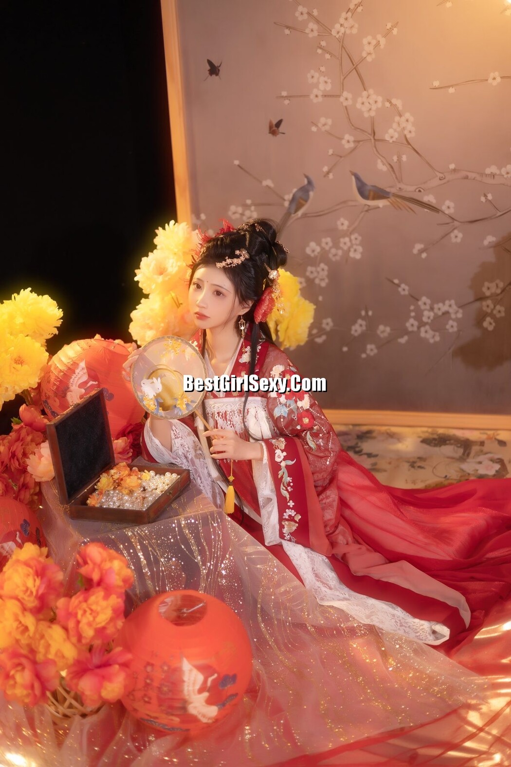 YiTuYu艺图语 Vol.3504 Qi Luo Sheng De Xiao Su Su