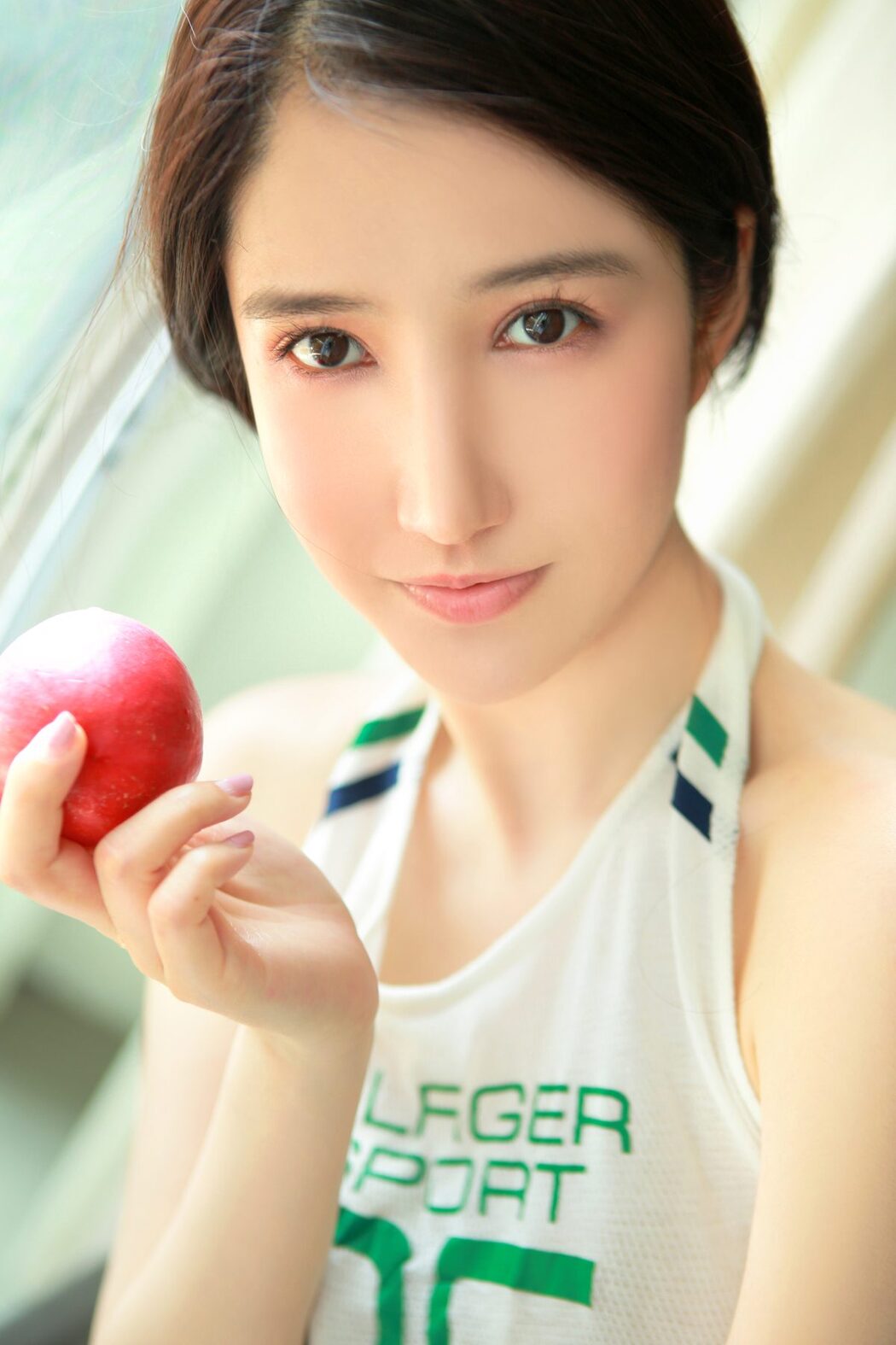 YiTuYu艺图语 Vol.3383 Qian
