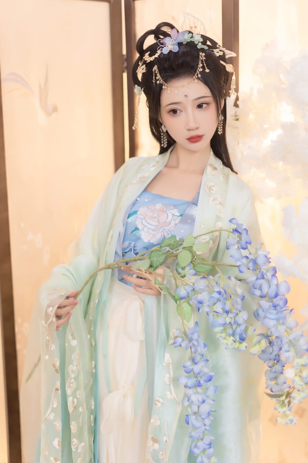 YiTuYu艺图语 Vol.3445 Qi Luo Sheng De Xiao Su Su