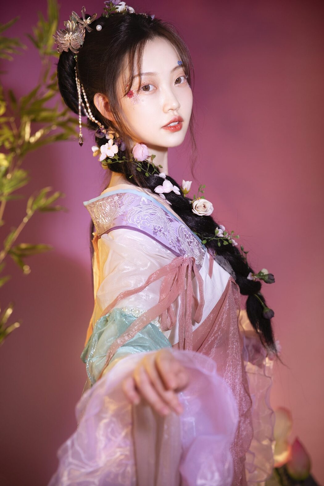 YiTuYu艺图语 Vol.3451 Ran Meng Bu Shi Wei Han Zi