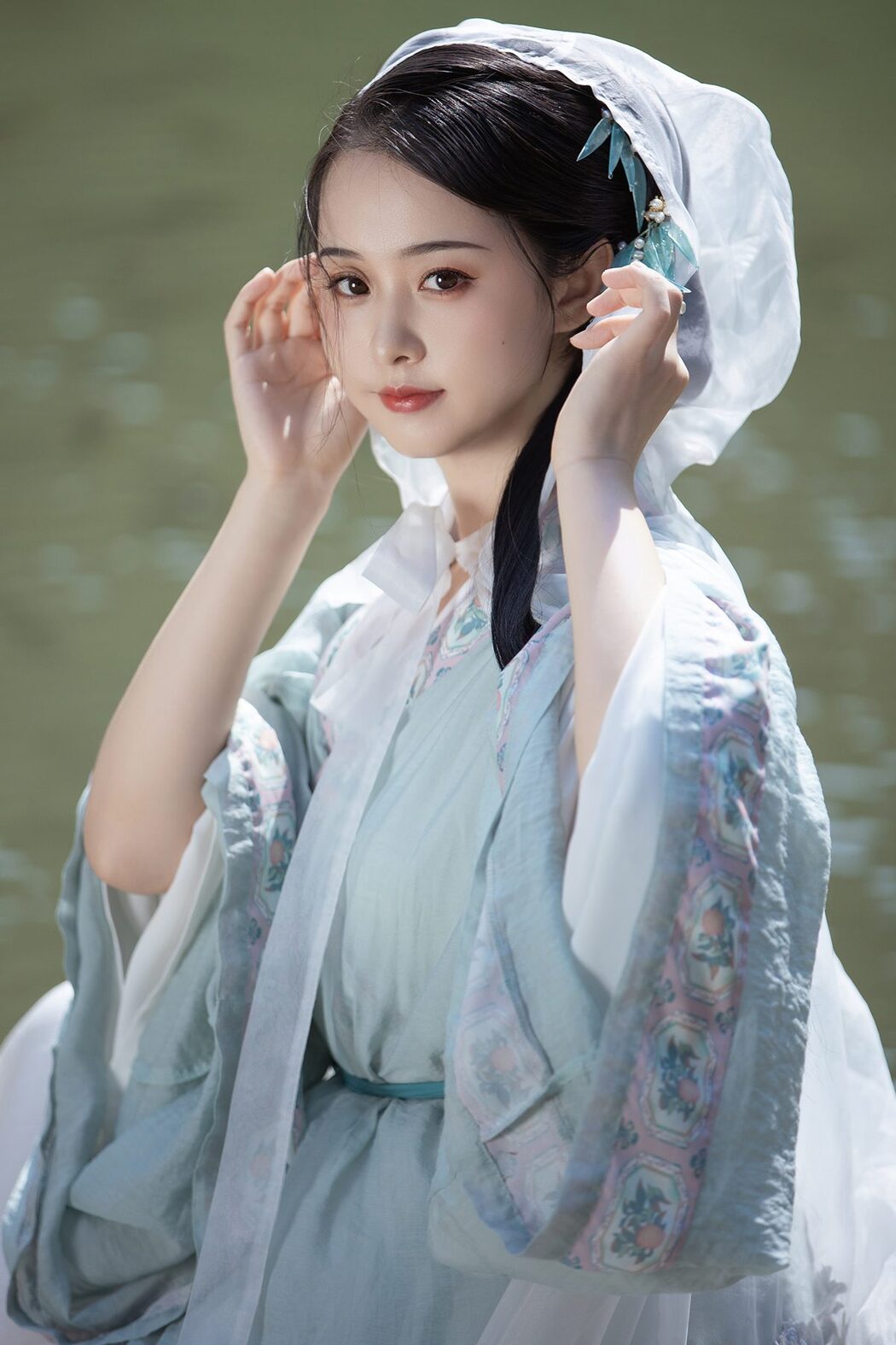 YiTuYu艺图语 Vol.3458 Han Han Cover Photo
