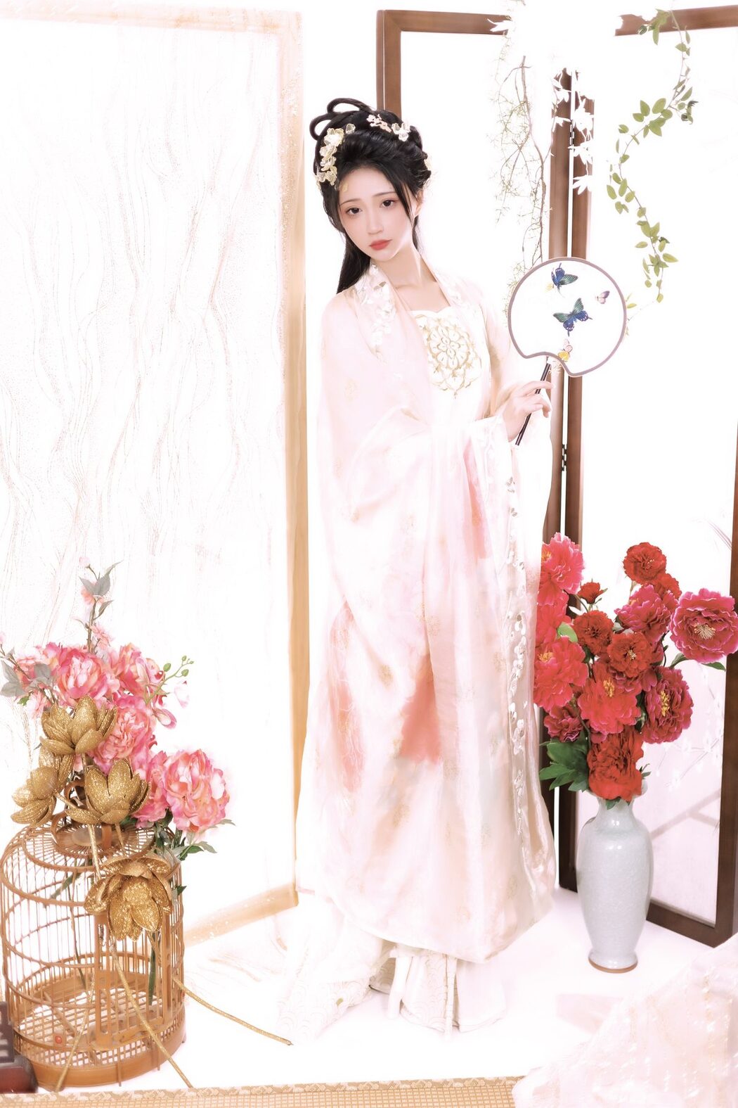 YiTuYu艺图语 Vol.3434 Qi Luo Sheng De Xiao Su Su