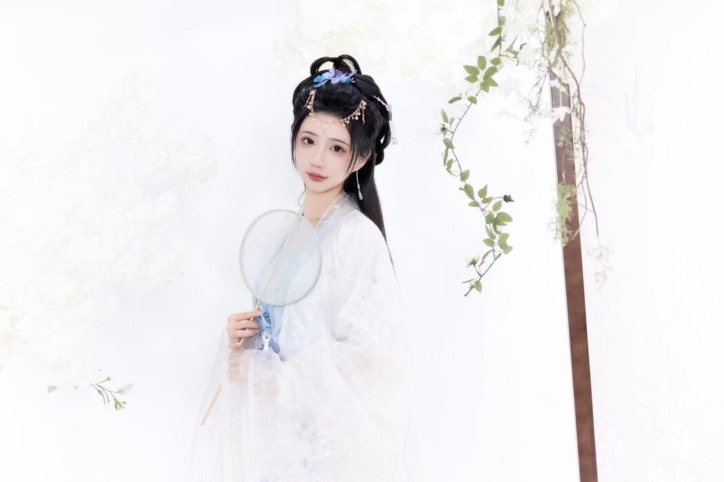 YiTuYu艺图语 Vol.3412 Qi Luo Sheng De Xiao Su Su