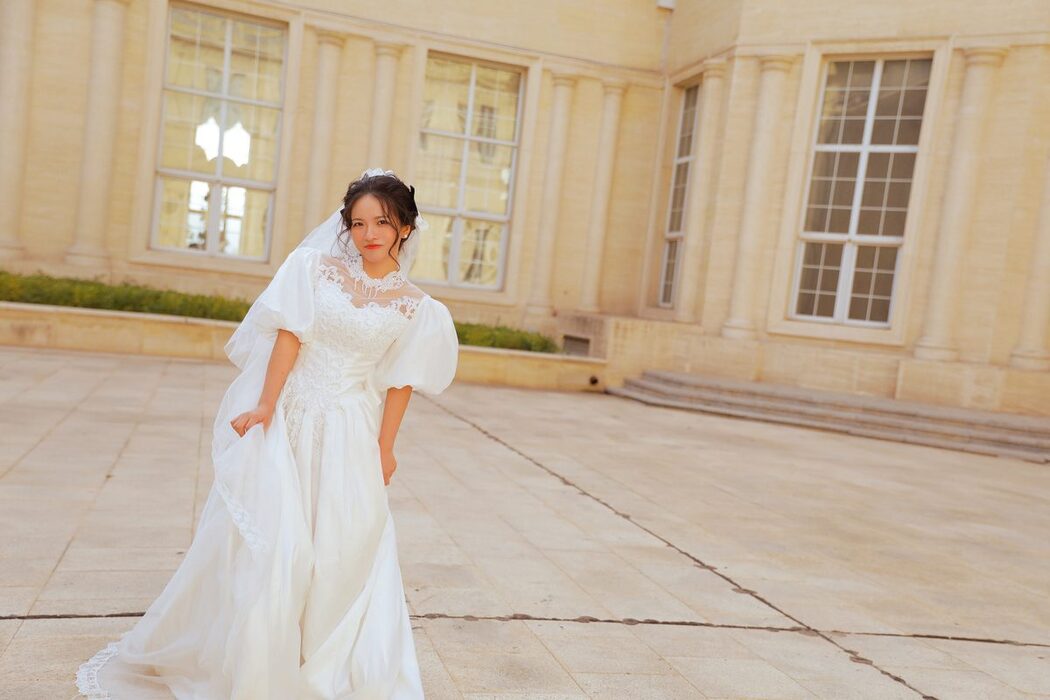 YiTuYu艺图语 Vol.3408 Xiao Xiao Chong Laura