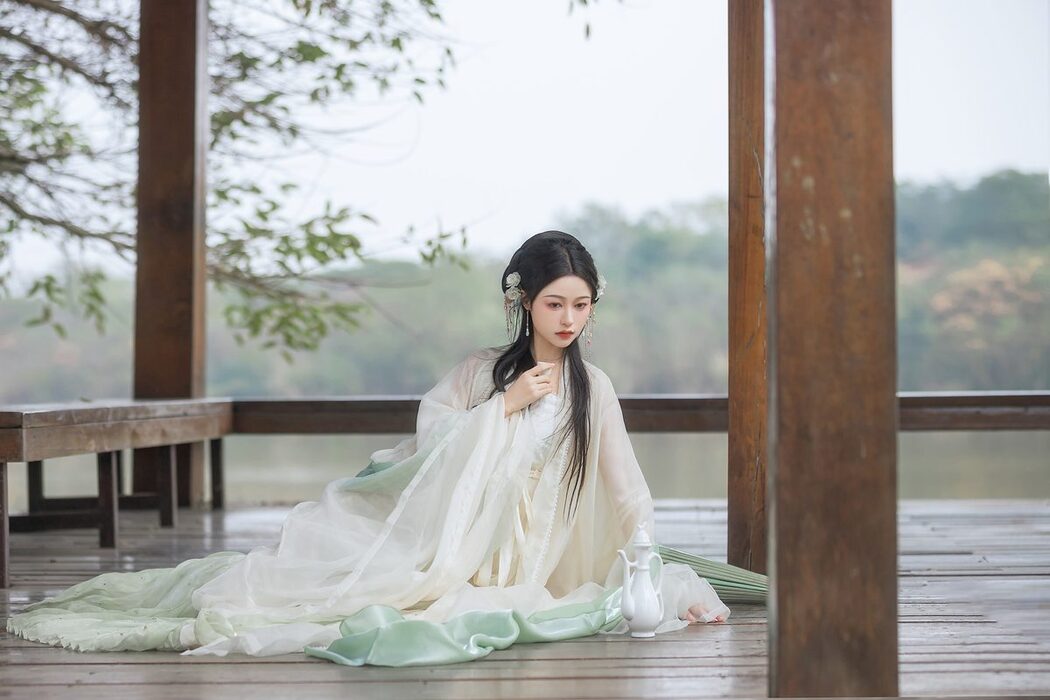 YiTuYu艺图语 Vol.3529 Li Yi Yi