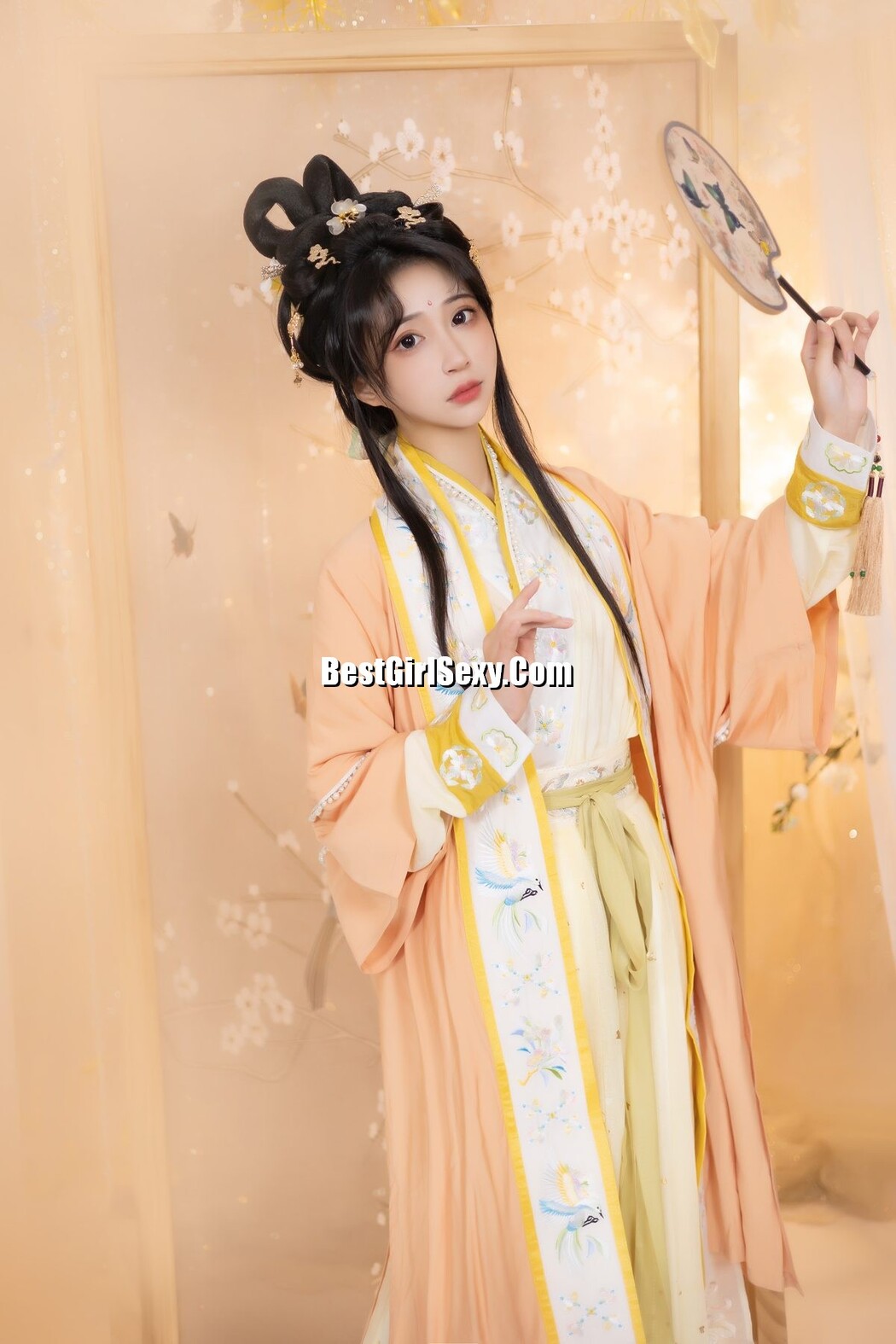 YiTuYu艺图语 Vol.3513 Qi Luo Sheng De Xiao Su Su