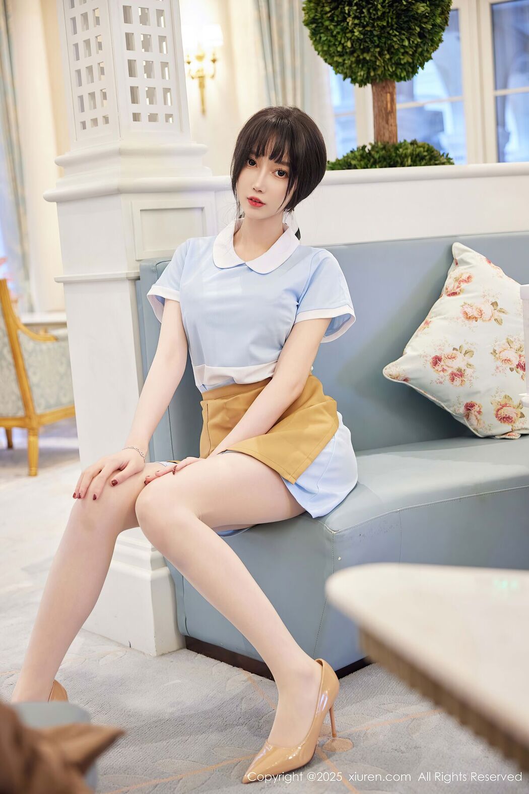 XiuRen秀人网 No.9864 Yue Er Yue Er