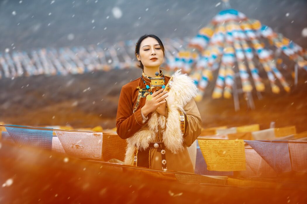 YiTuYu艺图语 Vol.3493 Liang Tiao Yu Bai Bai