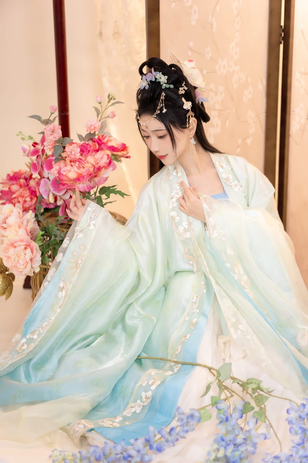 YiTuYu艺图语 Vol.3445 Qi Luo Sheng De Xiao Su Su