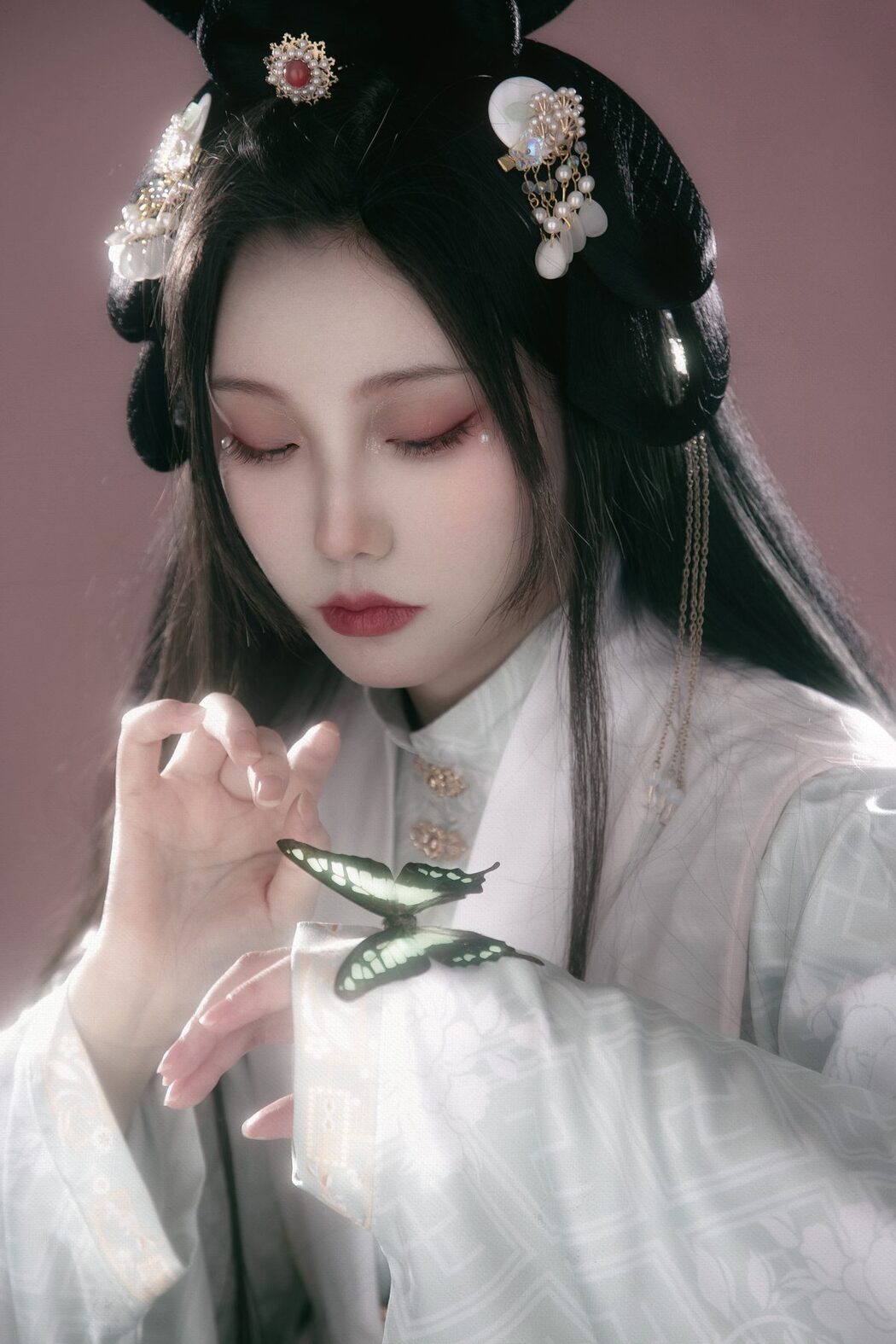 YiTuYu艺图语 Vol.3653 Ri Na