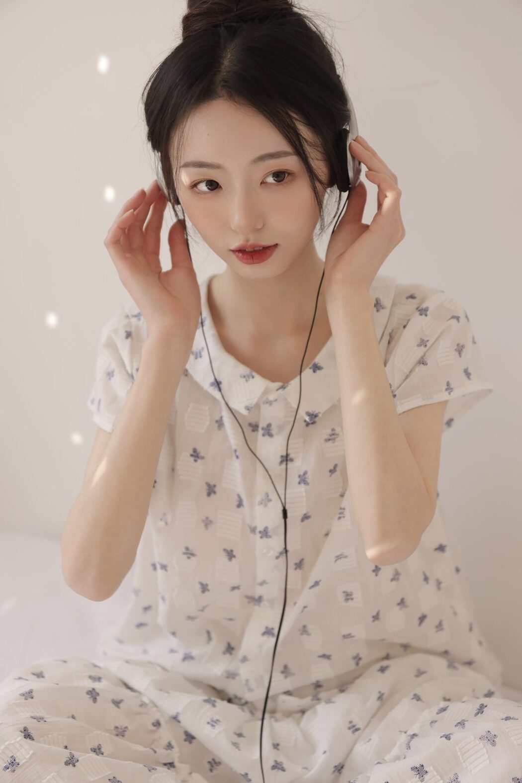 YiTuYu艺图语 Vol.3689 Xiao Yang Ai Gan Fan