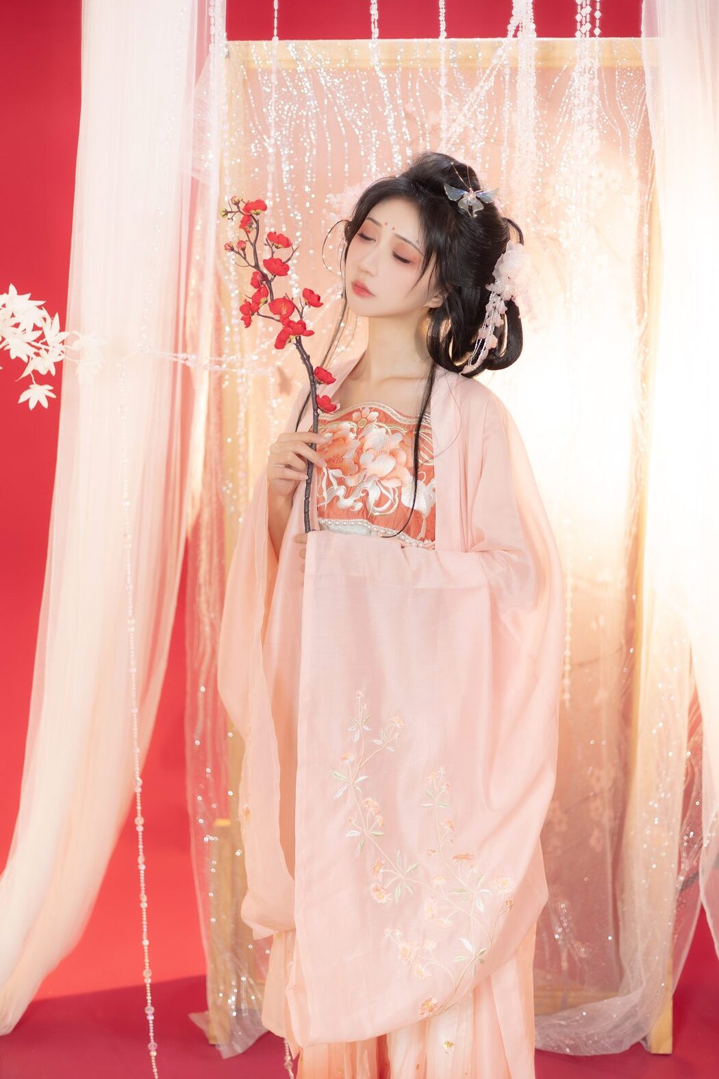 YiTuYu艺图语 Vol.3705 Qi Luo Sheng De Xiao Su Su