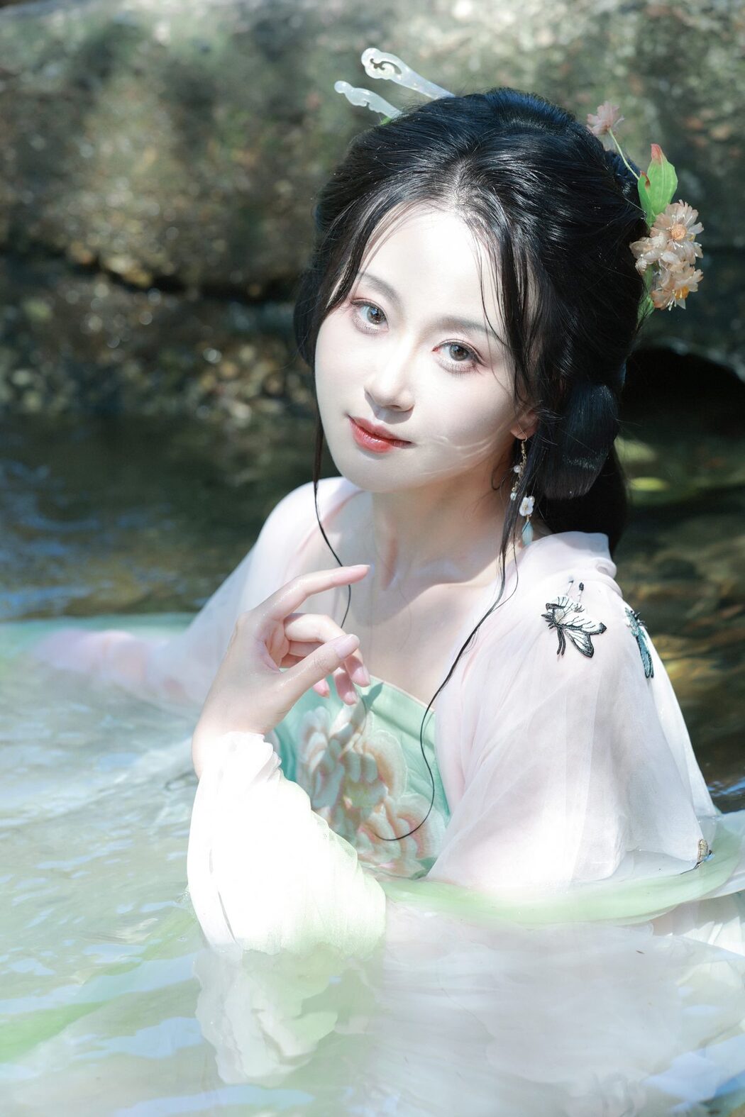 YiTuYu艺图语 Vol.3667 A Tong