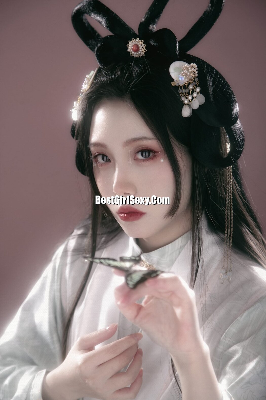 YiTuYu艺图语 Vol.3653 Ri Na