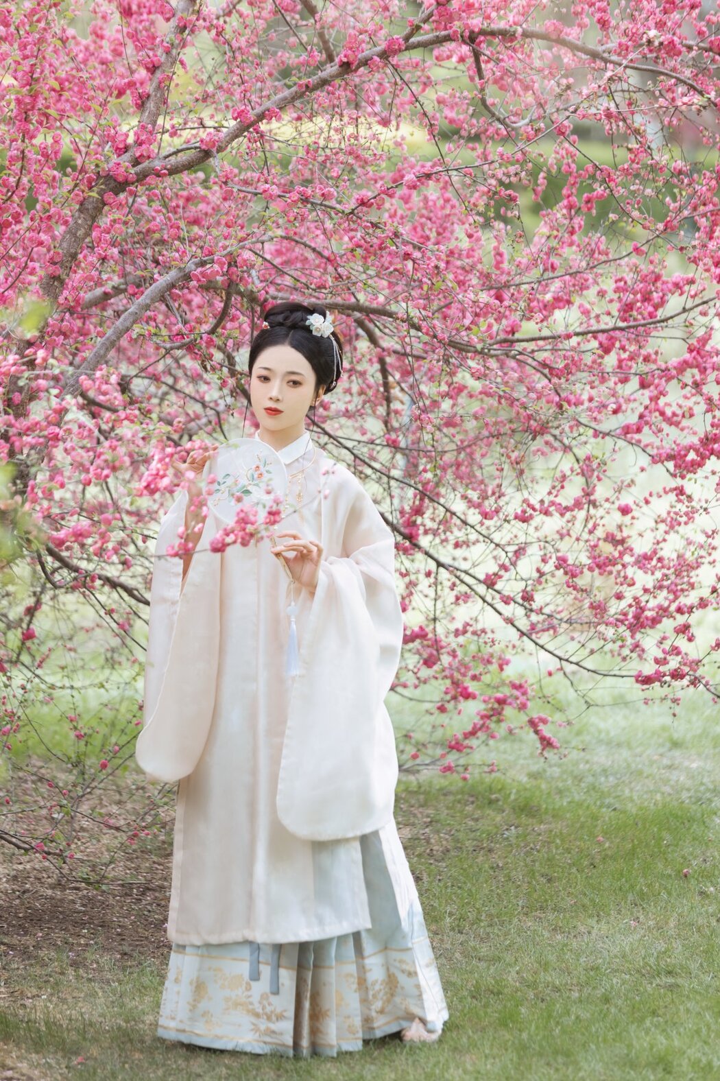 YiTuYu艺图语 Vol.365 La Bi Xiao Xin