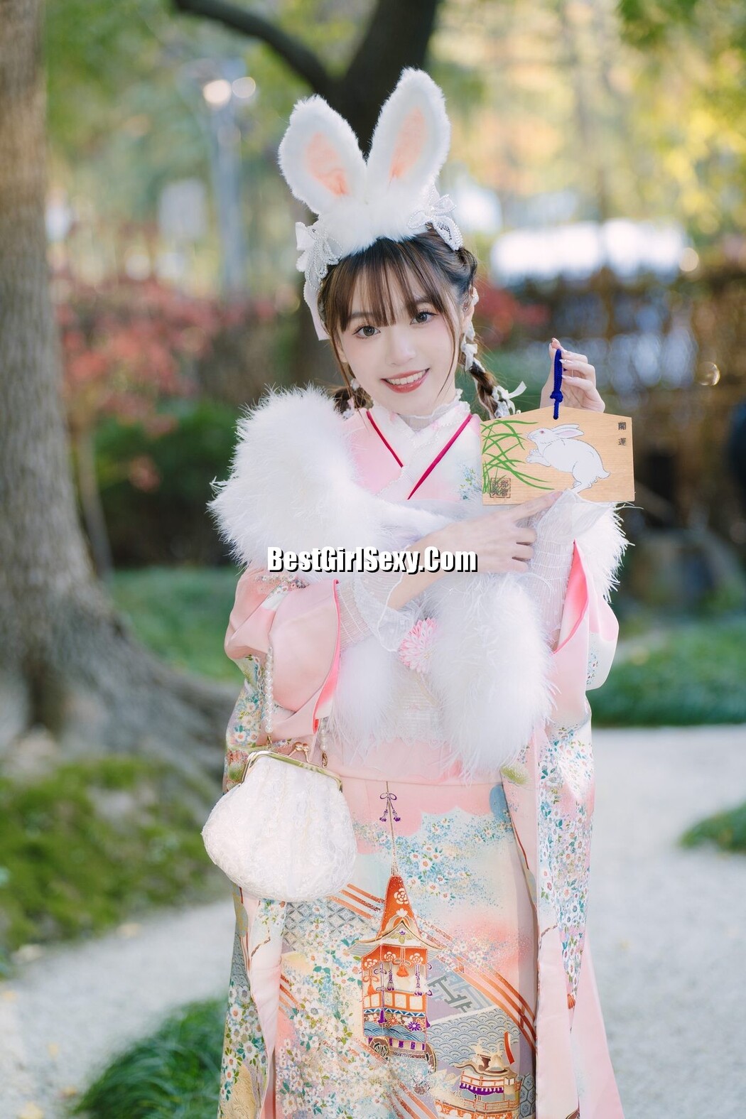 YiTuYu艺图语 Vol.3548 Jiang Jiang