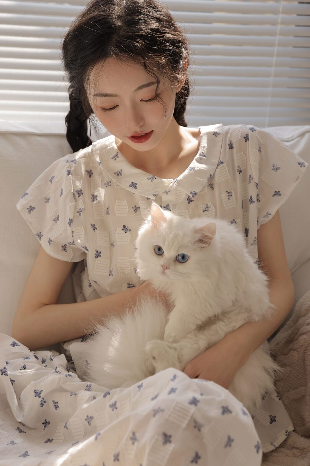 YiTuYu艺图语 Vol.3689 Xiao Yang Ai Gan Fan