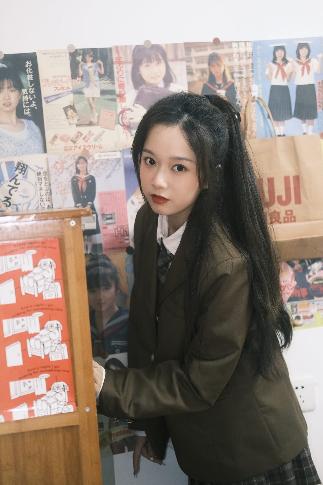 YiTuYu艺图语 Vol.3660 Ge Man Ni Nini