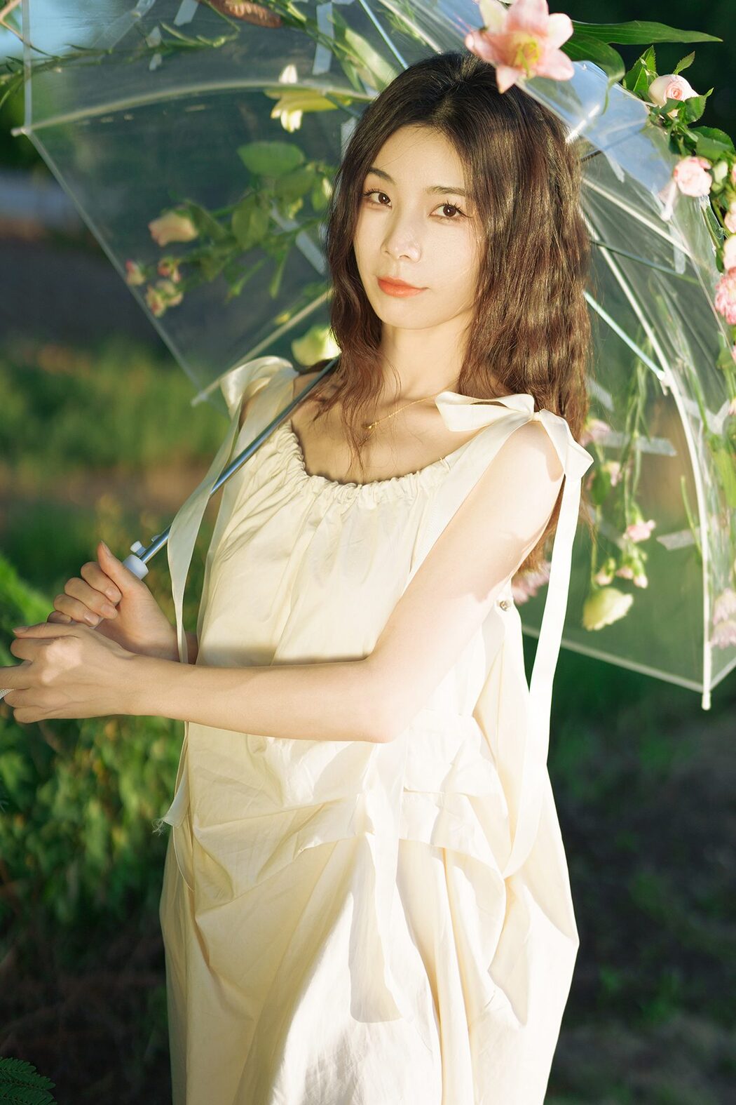 YiTuYu艺图语 Vol.3702 Tang Tang Cover Photo