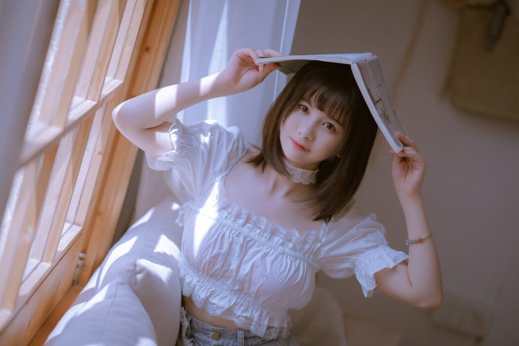 YiTuYu艺图语 Vol.3670 Zhu Ke Shi Zhi Ju