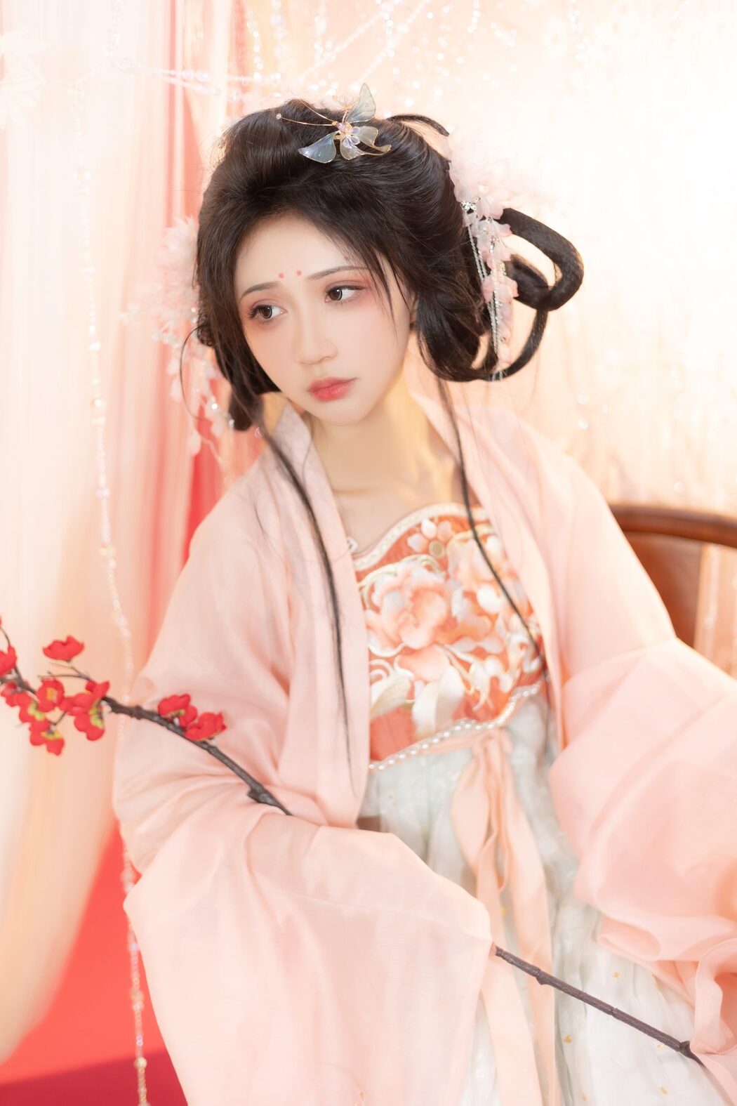 YiTuYu艺图语 Vol.3705 Qi Luo Sheng De Xiao Su Su