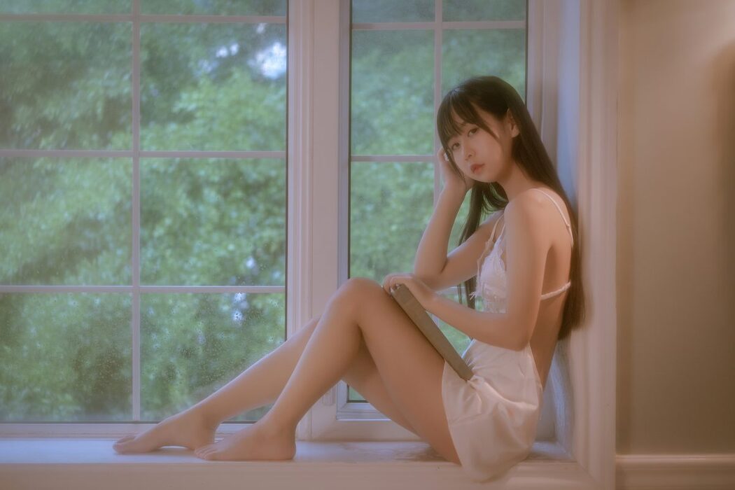 YiTuYu艺图语 Vol.3693 Meng Ya Er