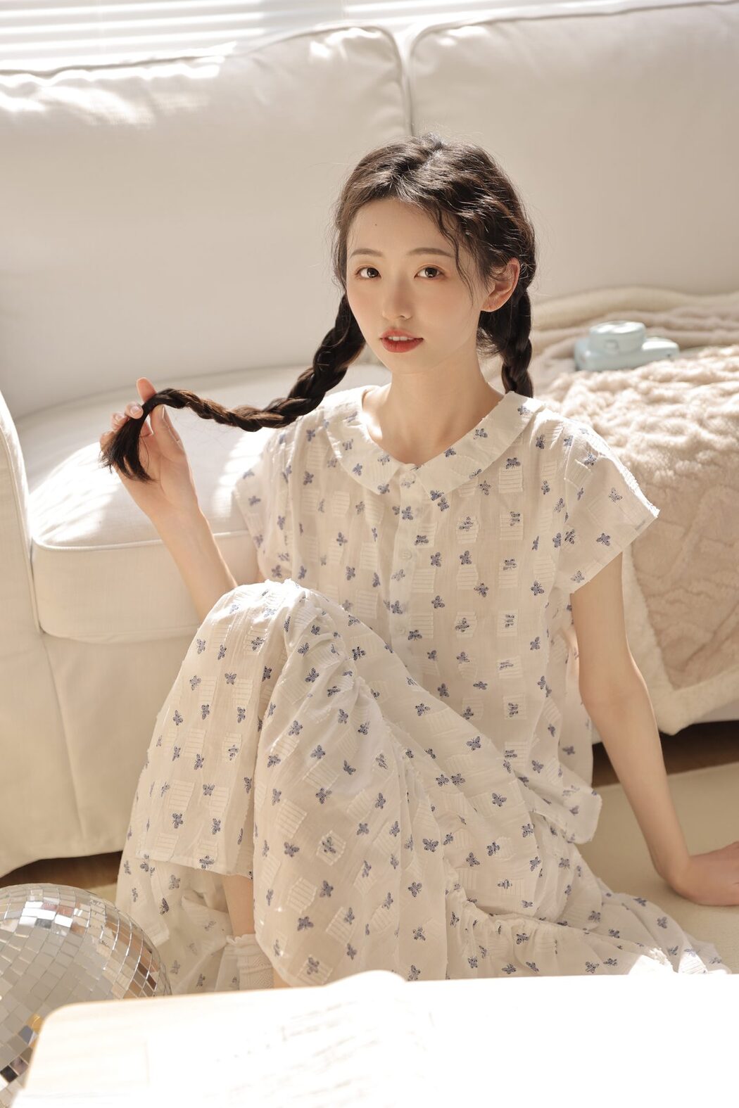 YiTuYu艺图语 Vol.3689 Xiao Yang Ai Gan Fan