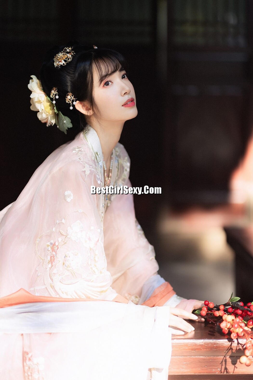YiTuYu艺图语 Vol.3550 Yi Zhi A Meng Zai