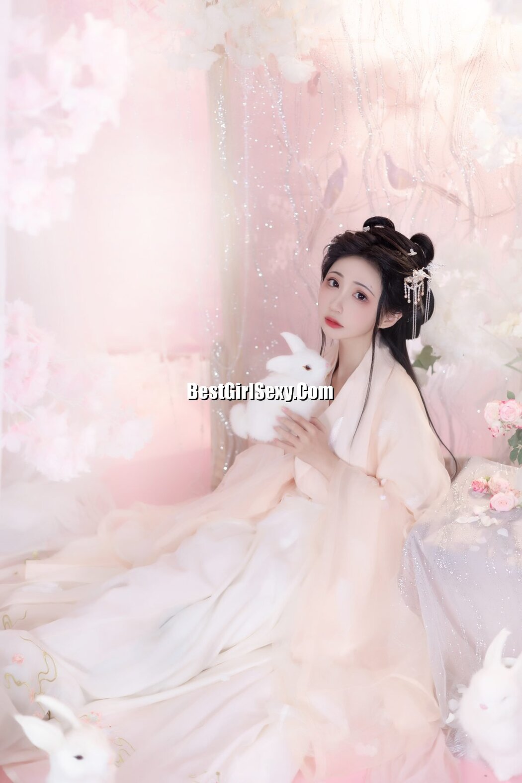 YiTuYu艺图语 Vol.3652 Qi Luo Sheng De Xiao Su Su