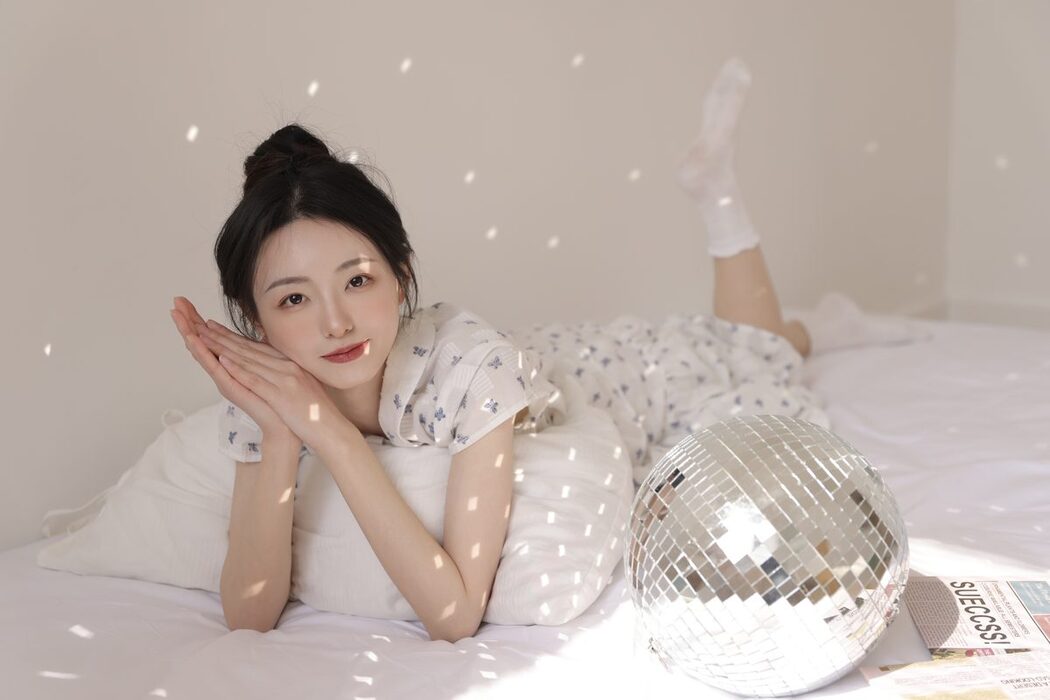 YiTuYu艺图语 Vol.3689 Xiao Yang Ai Gan Fan