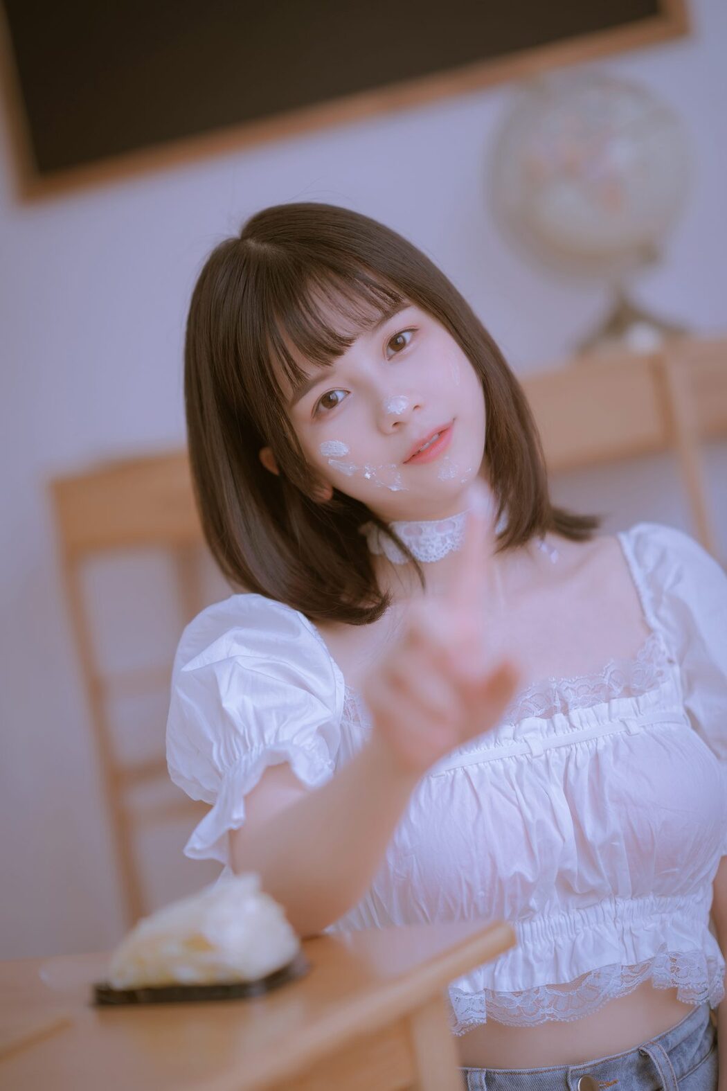 YiTuYu艺图语 Vol.3670 Zhu Ke Shi Zhi Ju