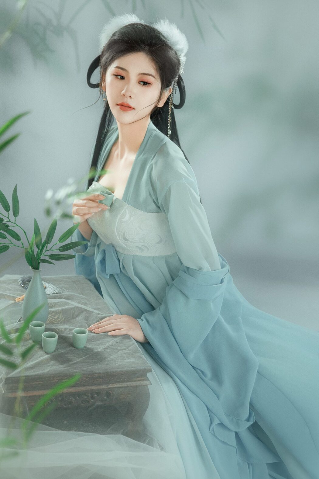 YiTuYu艺图语 Vol.3695 Fang Bao Cover Photo