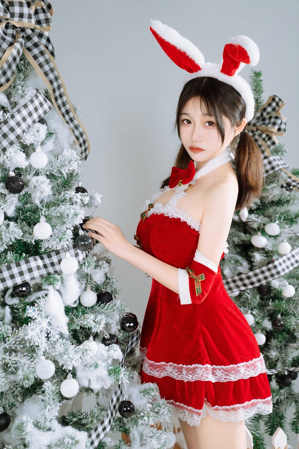 YiTuYu艺图语 Vol.3692 Xiao Guan