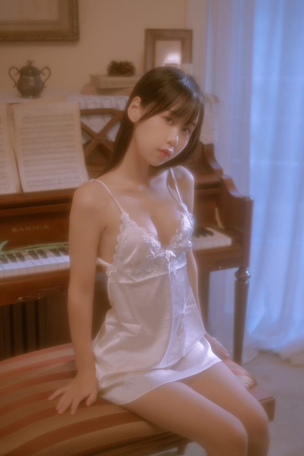 YiTuYu艺图语 Vol.3693 Meng Ya Er