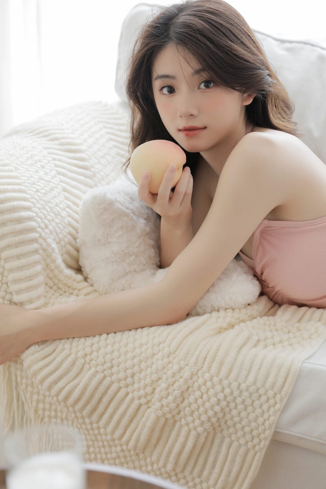 YiTuYu艺图语 Vol.3675 Zai Bai Chen San Yuan