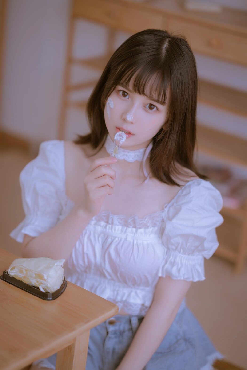 YiTuYu艺图语 Vol.3670 Zhu Ke Shi Zhi Ju