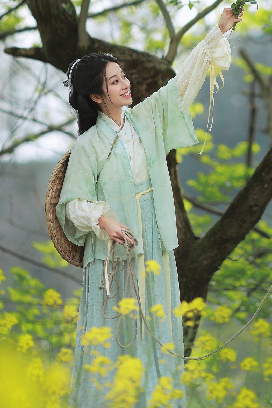 YiTuYu艺图语 Vol.3659 Xiao Qing Han Ya Cover Photo