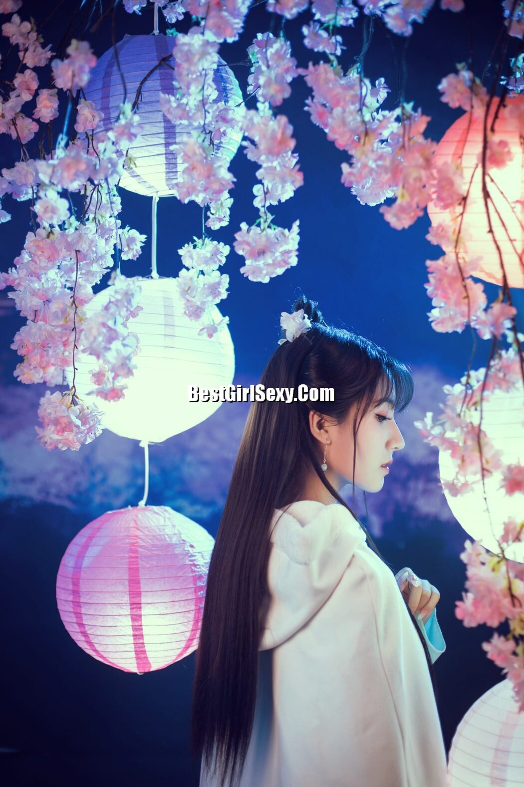 YiTuYu艺图语 Vol.3666 Li Lee