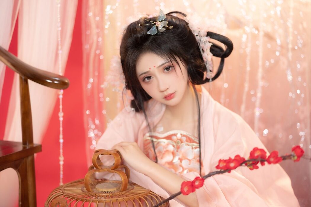 YiTuYu艺图语 Vol.3705 Qi Luo Sheng De Xiao Su Su