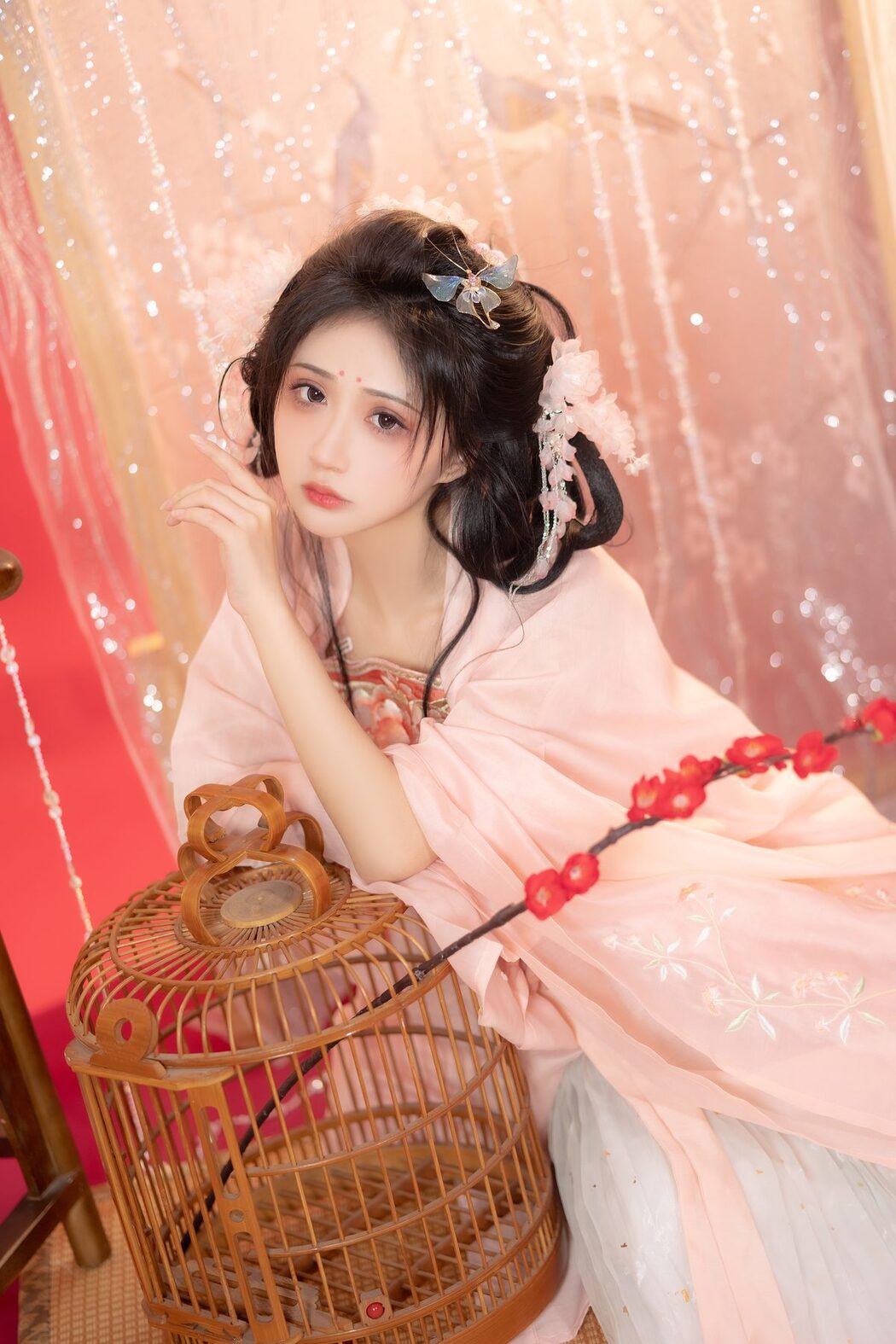 YiTuYu艺图语 Vol.3705 Qi Luo Sheng De Xiao Su Su