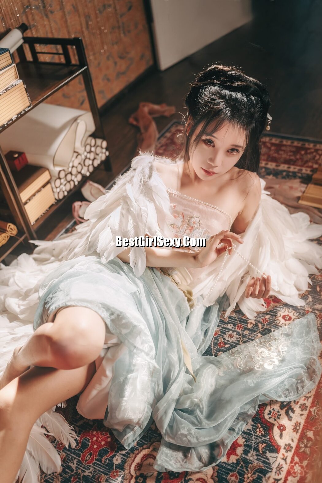 YiTuYu艺图语 Vol.3672 Zou Zou