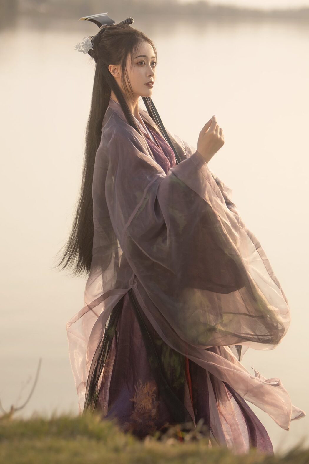 YiTuYu艺图语 Vol.3677 Fu Xue Ins Cover Photo