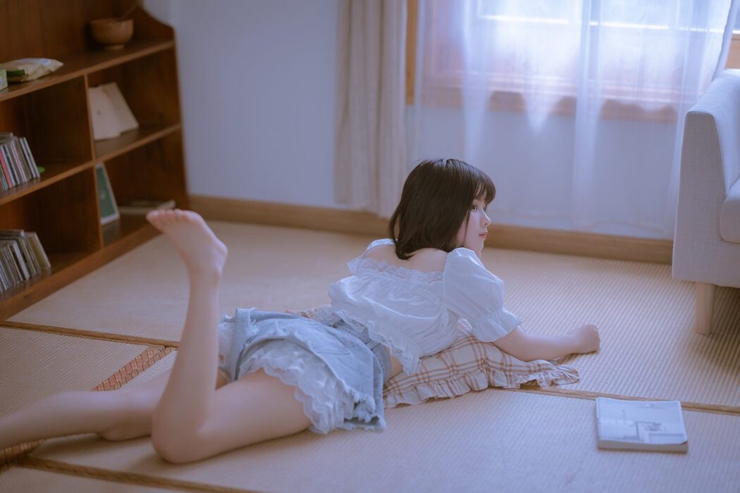 YiTuYu艺图语 Vol.3670 Zhu Ke Shi Zhi Ju