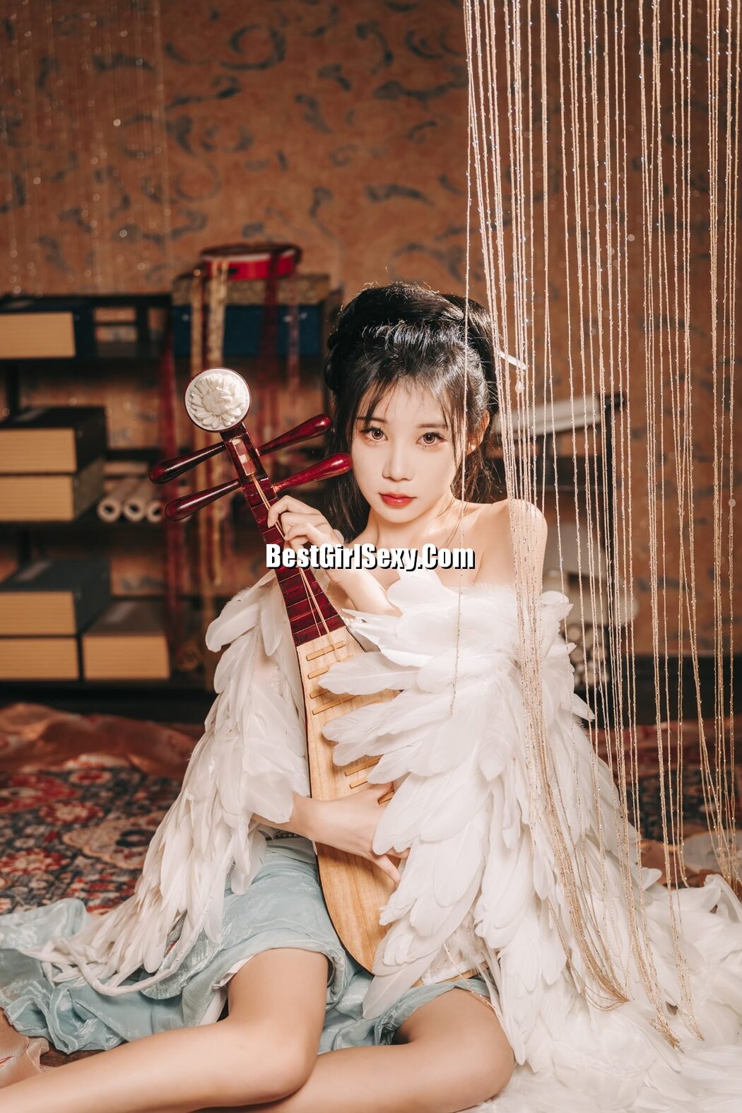 YiTuYu艺图语 Vol.3672 Zou Zou