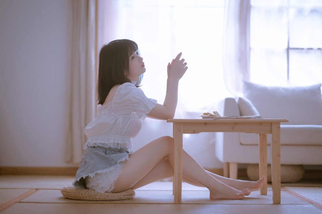 YiTuYu艺图语 Vol.3670 Zhu Ke Shi Zhi Ju
